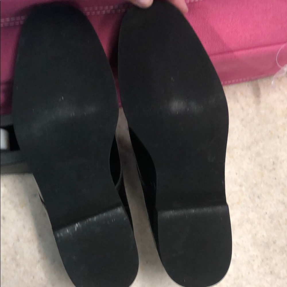 HushPuppies 8